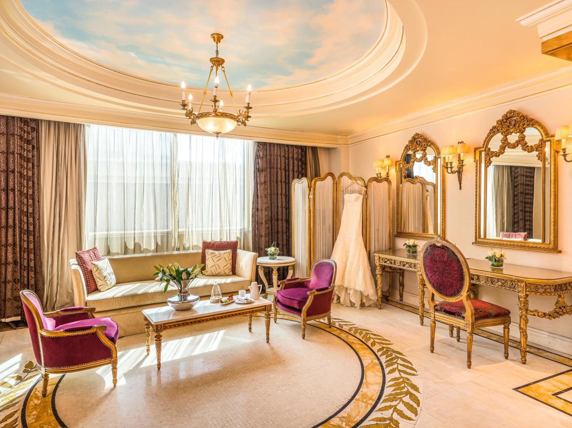 Moevenpick Hotel Al-Khobar Eksteriør bilde The Royal Suite