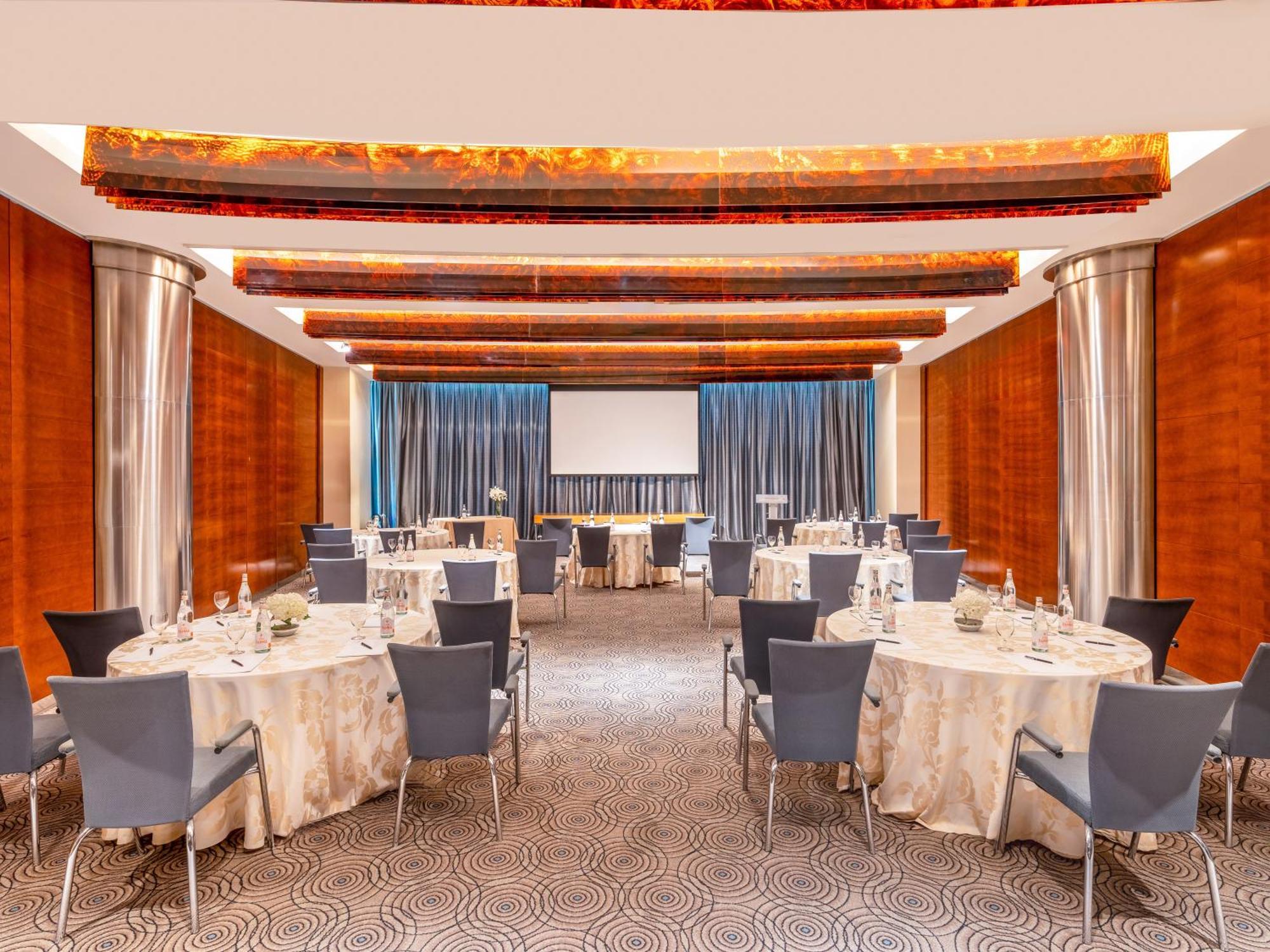 Moevenpick Hotel Al-Khobar Eksteriør bilde The Westin Meeting Room