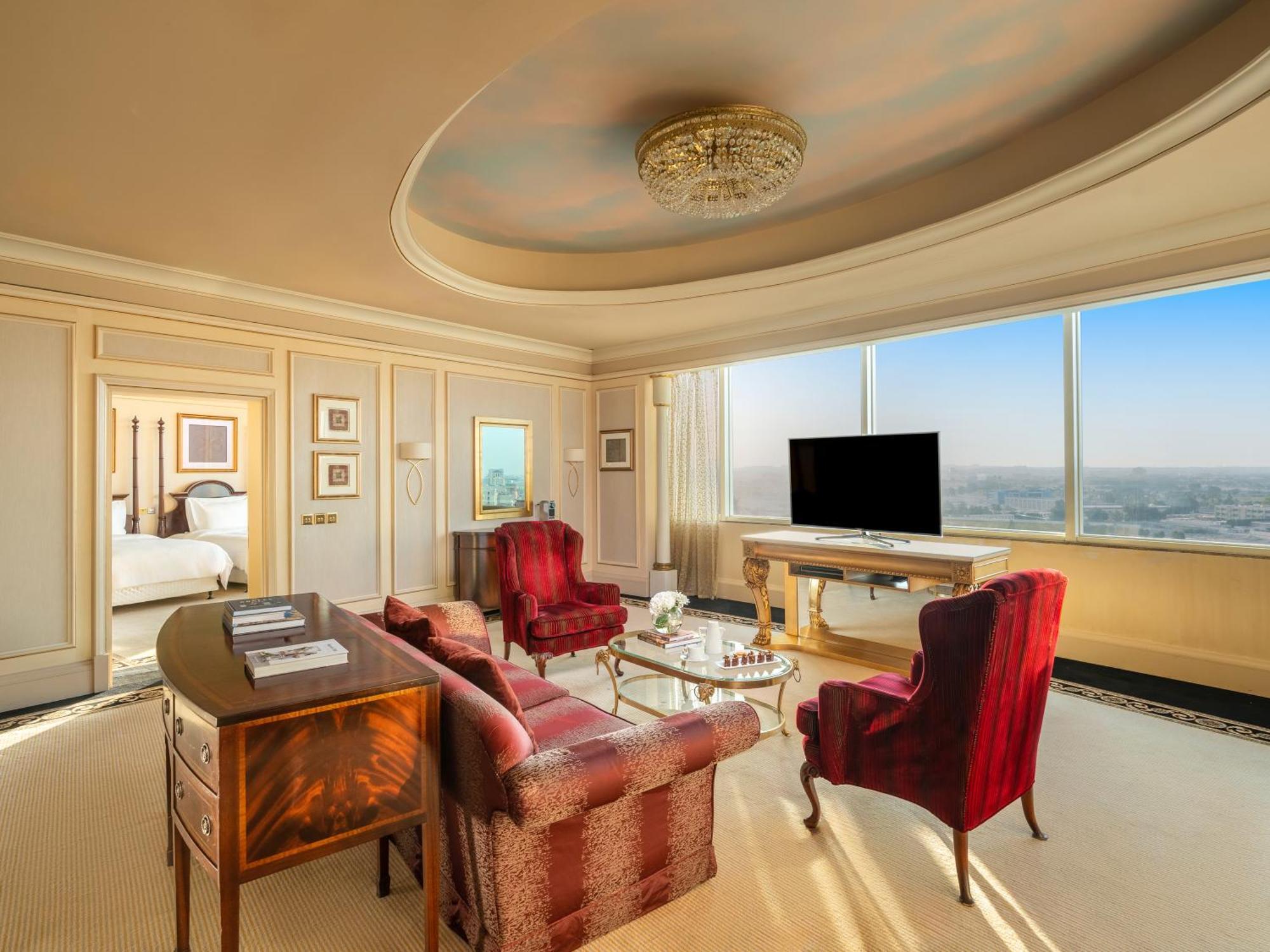 Moevenpick Hotel Al-Khobar Eksteriør bilde A suite at the Atlantis The Royal